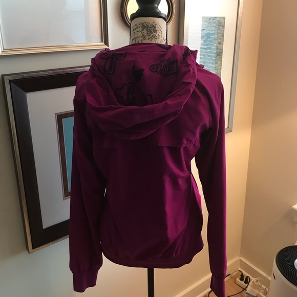 Nike Windbreaker - Picture 4 of 6